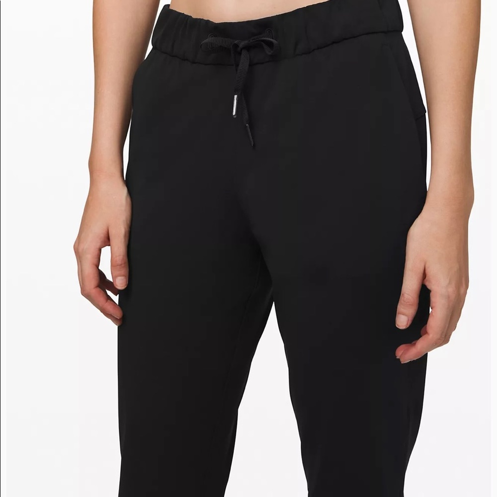 Lululemon On The Fly full length pant new